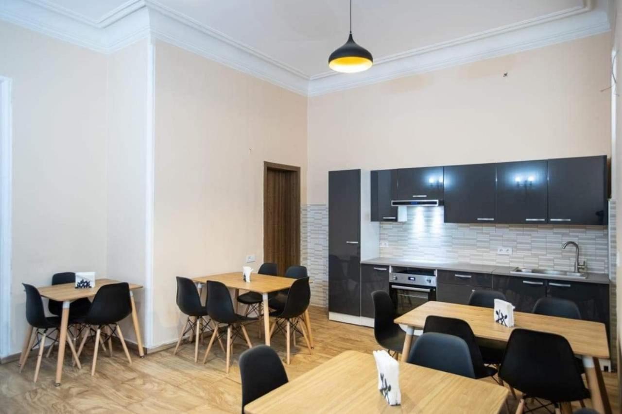 Crypto Hotel Tiflis Exterior foto